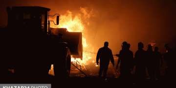 آتش سوزی بزرگ انبار تزئینات ماشین در آمل